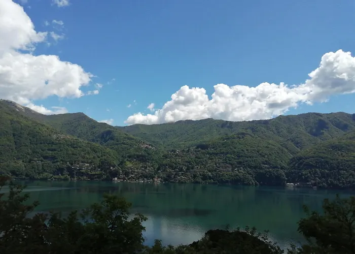 Between Mountains And Feriehus Carate Urio