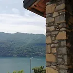 Between Mountains And Σπίτι διακοπών Carate Urio
