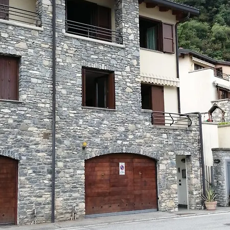 Ferienhaus Between Mountains And *