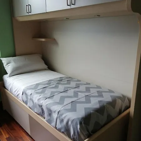 Between Mountains And Casa vacanze