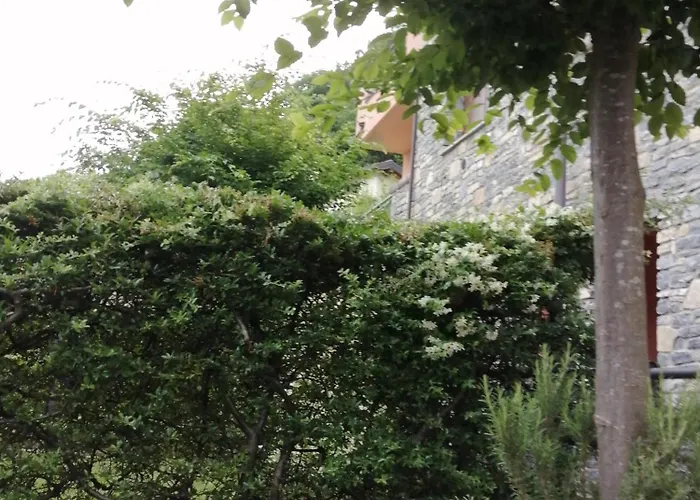 Vakantiehuis Between Mountains&lake *