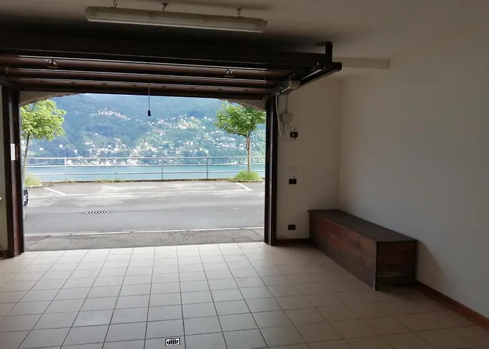 Vakantiehuis Between Mountains&lake *